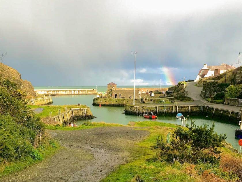 Surrounding area | Chapel Street Cottage, Amlwch