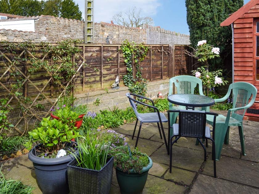 Sitting-out-area | Green Shutters, Harmston, near Lincoln