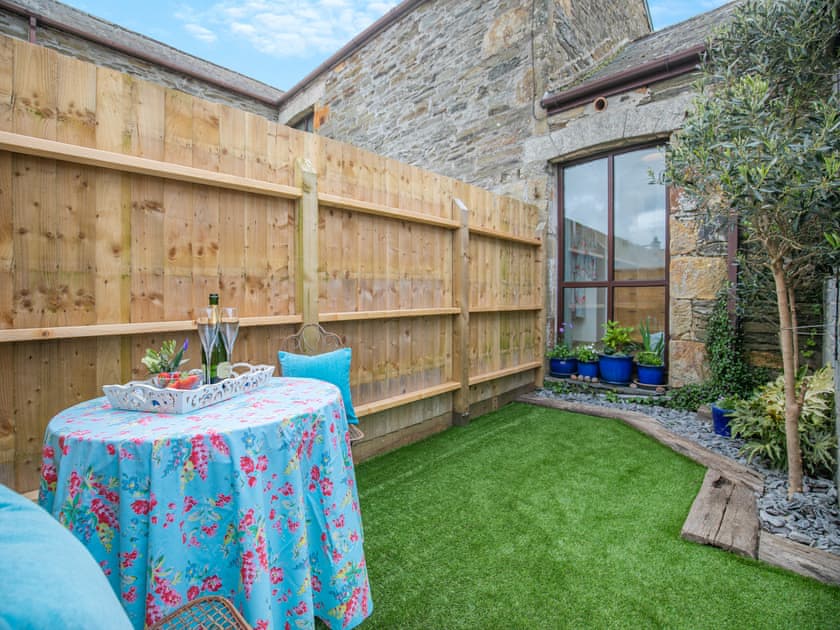 Sitting-out-area | Riverside Barn, Newquay