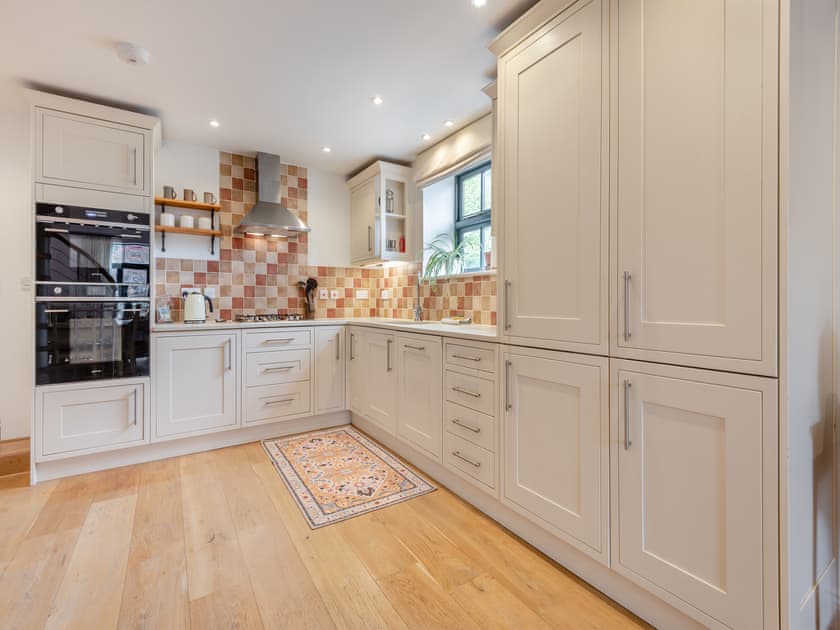 Kitchen/diner | Knighton Mill Dairy, Broad Chalke