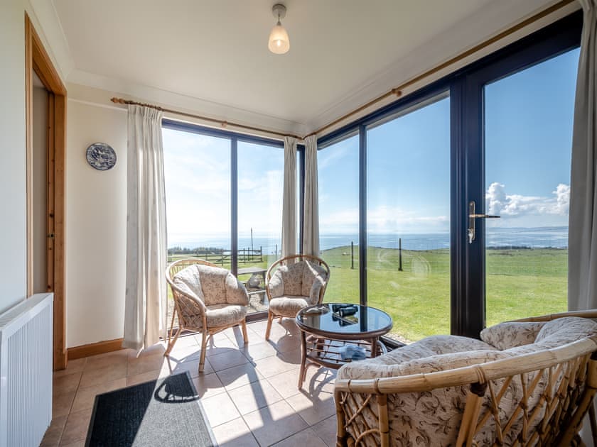 Sun room | Barnstable - Shannochie Cottages, Shannochie