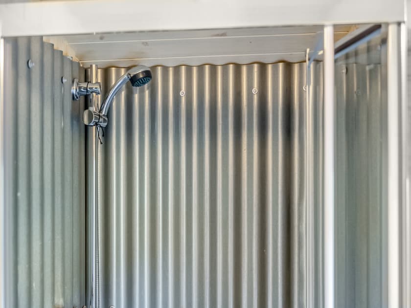 Bathroom | William’s Hide - Inglenook, Haltwhistle