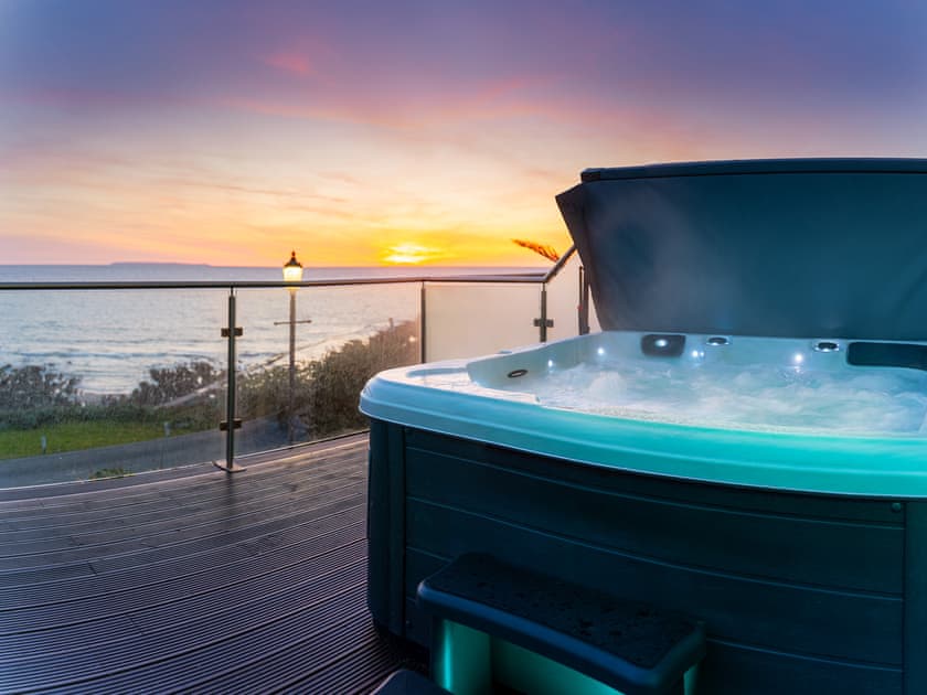 Hot tub | 1 Little Beach, Woolacombe