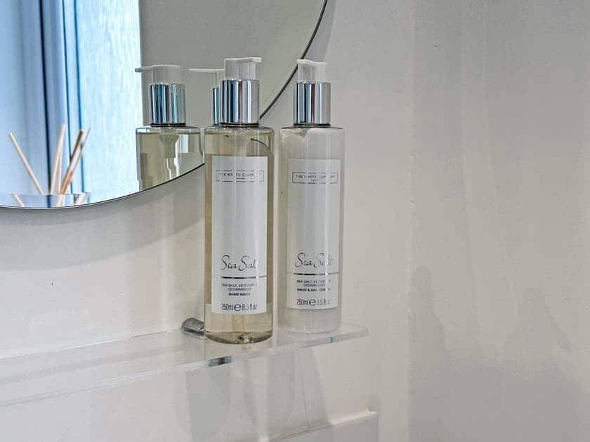 Shower room | Flag Cottage, Sandyhills