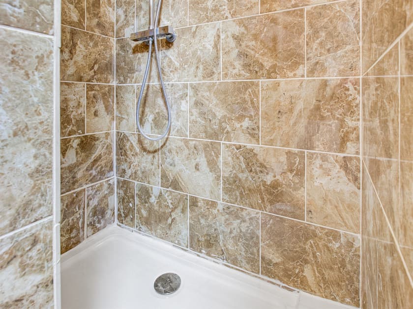 Bathroom | Total Retreat, Isle of Sheppey
