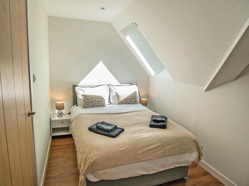 Double bedroom | Tay Views Apartment, Perth