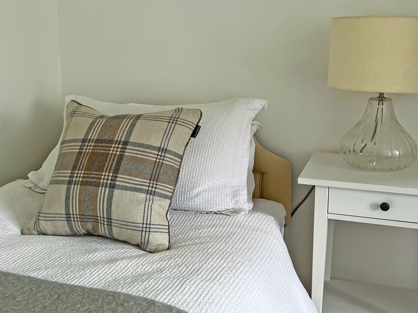 Double bedroom | Bridge Park, Killin