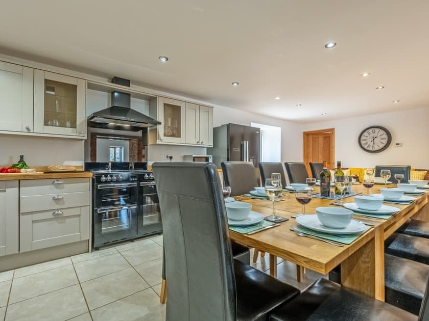 Kitchen/diner | The Great South Barn - Hall Farm Barns, Gimingham, near Mundesley