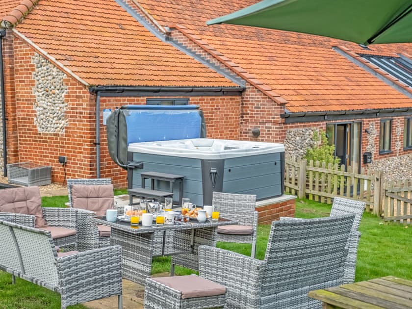 Outdoor area | The Great South Barn - Hall Farm Barns, Gimingham, near Mundesley