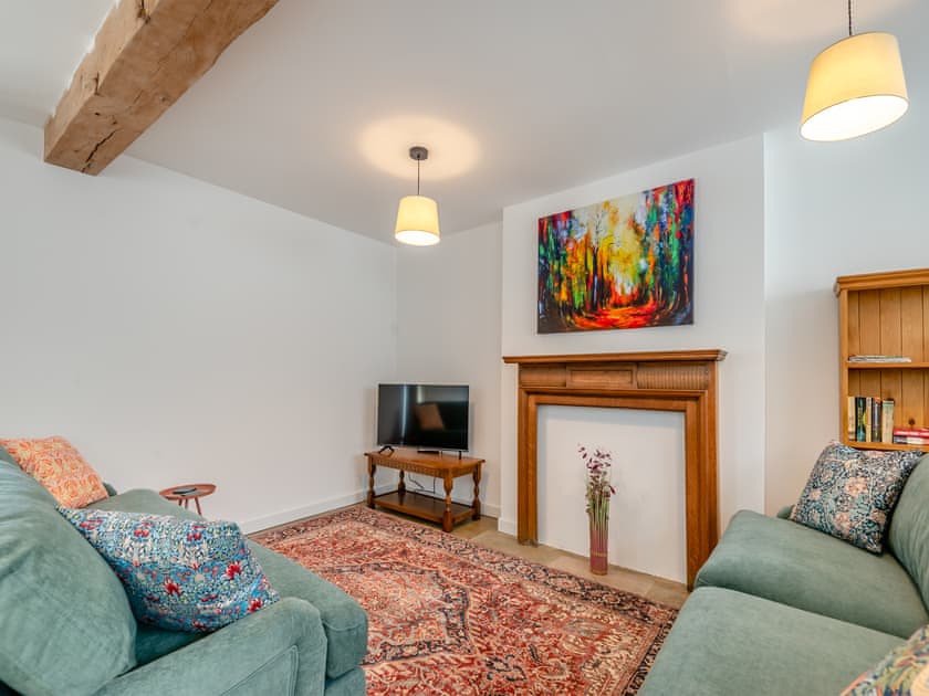 Living room/dining room | Grooms Cottage, Westbury-on-Severn