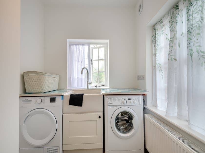 Utility room | Grooms Cottage, Westbury-on-Severn