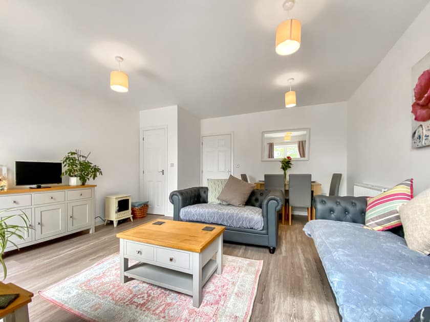 Living area | St. Wulfstan House - H, Hawkesbury Upton, Badminton