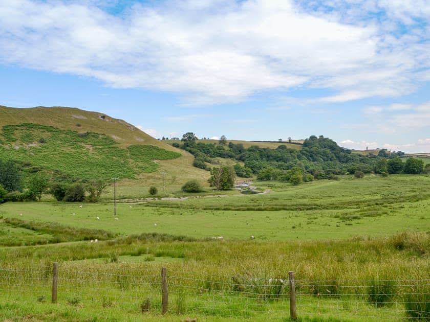 View | Pollys Cottage - Cwmbrith Isaf, Penybont, near Llandrindod Wells