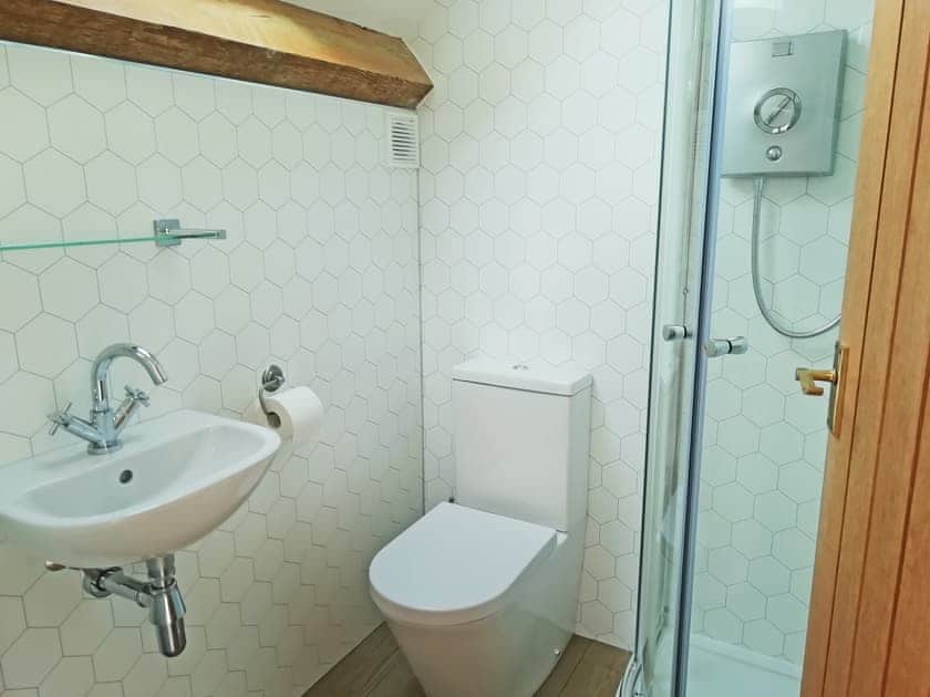 Shower room | Meadowfield Cottage, Glaisdale near Whitby