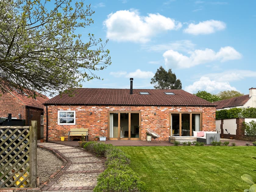 Exterior | The Willows, Teversal