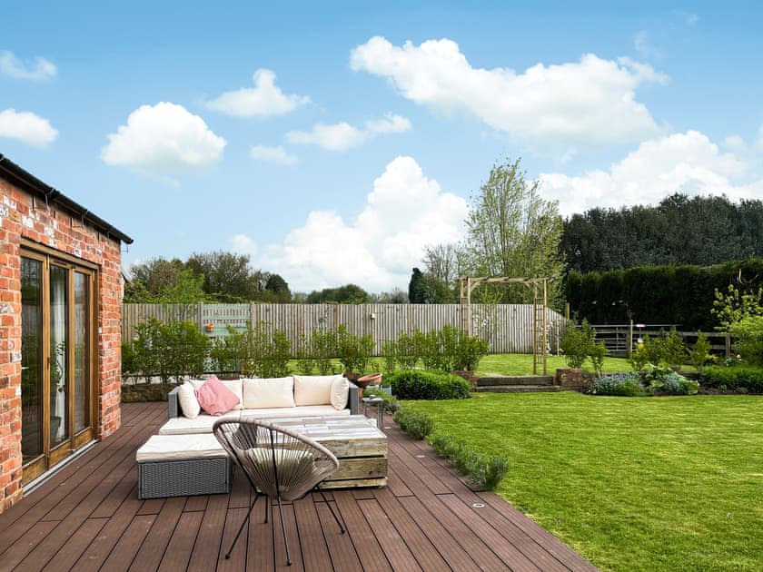 Outdoor area | The Willows, Teversal