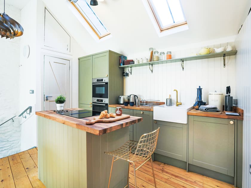 Kitchen | The Old Stables, Totnes