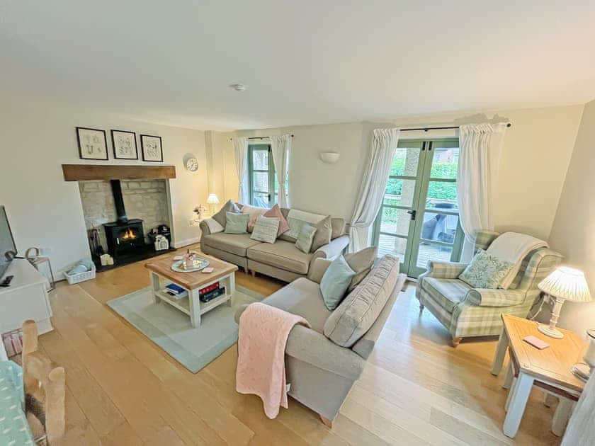 Living room | Hazelmere, Somerford Keynes, near Cirencester