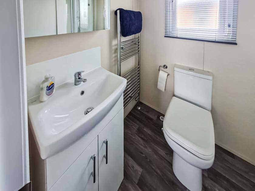 Bathroom | Emily’s Escape - Emily’s Escape and Rosie’s Retreat, Bridlington