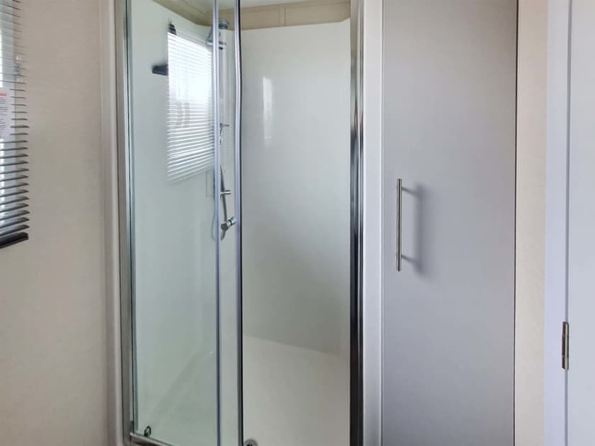 Bathroom | Emily’s Escape - Emily’s Escape and Rosie’s Retreat, Bridlington