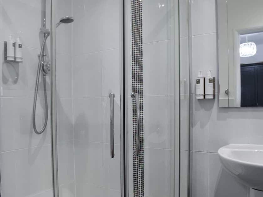 Bathroom | Dunlin Haven, Sandside, near Milnthorpe