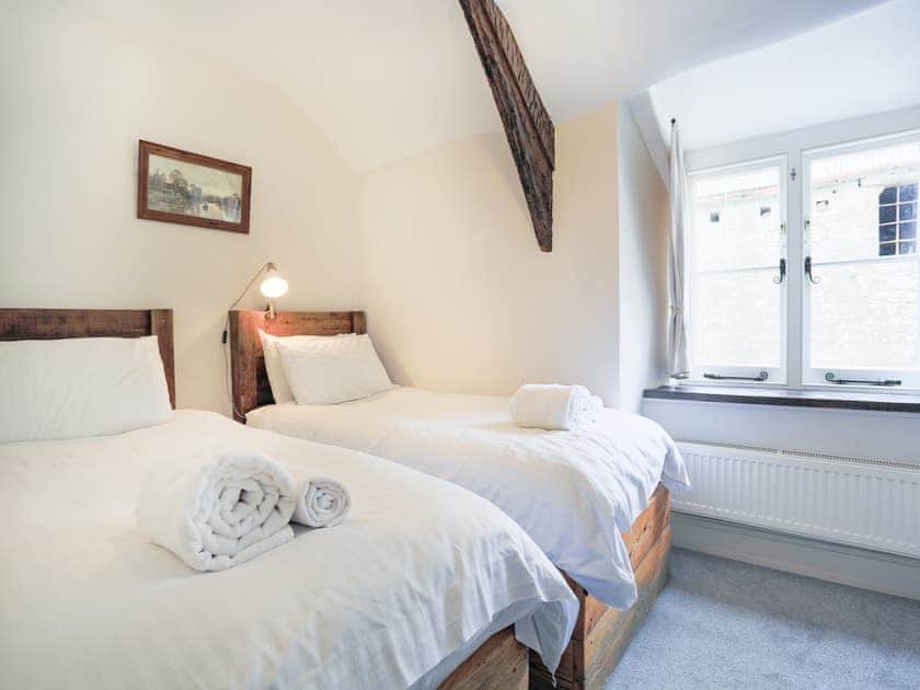 Twin bedroom | South Wing, Kingsbridge