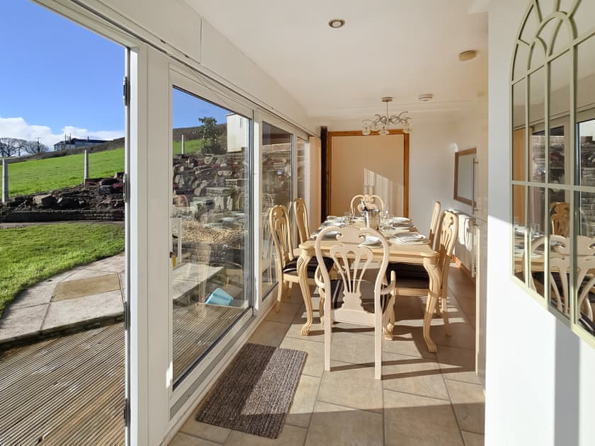 Dining Area | Estuary Retreat, Llanelli