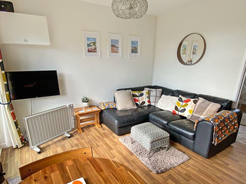 Living room | Barn Owls Holiday Bungalow, Weston, near Sidmouth