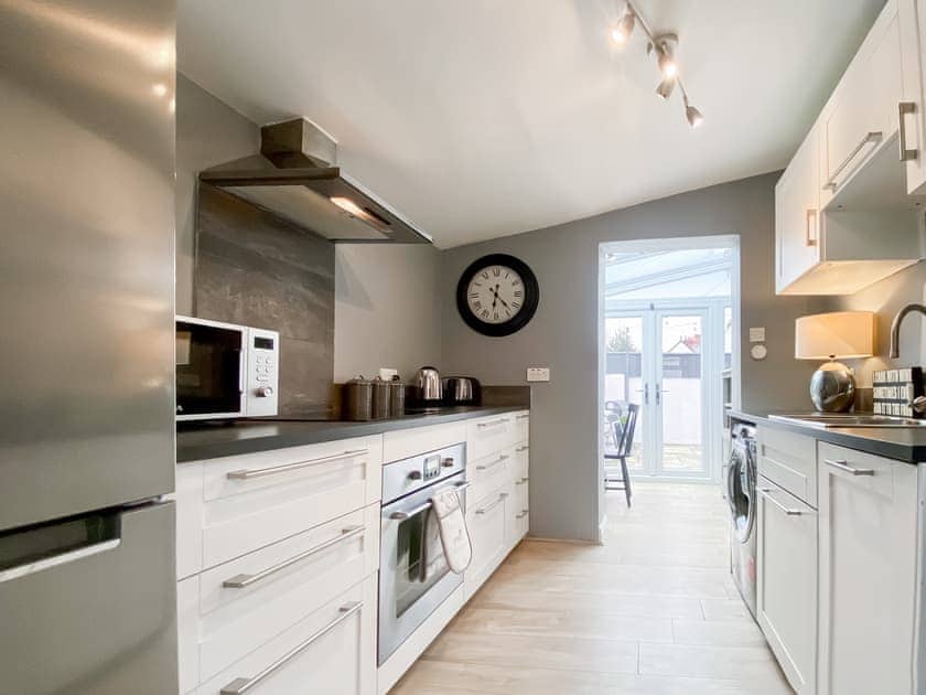 Kitchen | H&H-The Old Chippy, Codford, near Warminster
