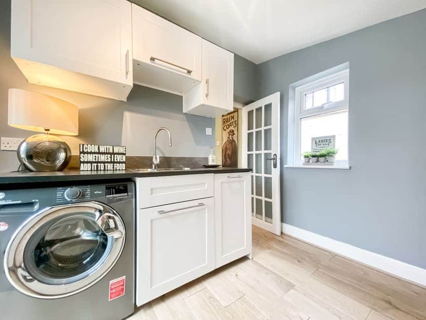 Kitchen | H&H-The Old Chippy, Codford, near Warminster