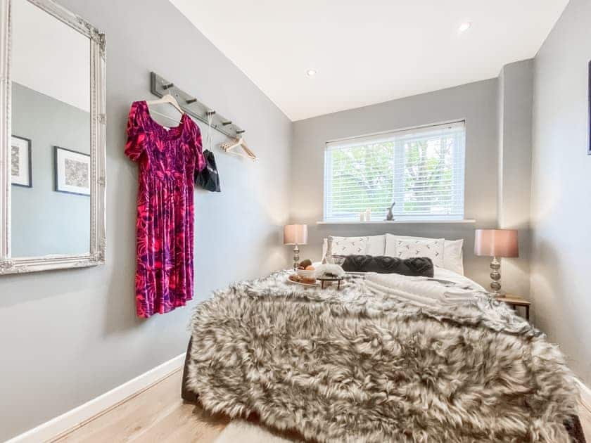 Double bedroom | H&H-The Old Chippy, Codford, near Warminster