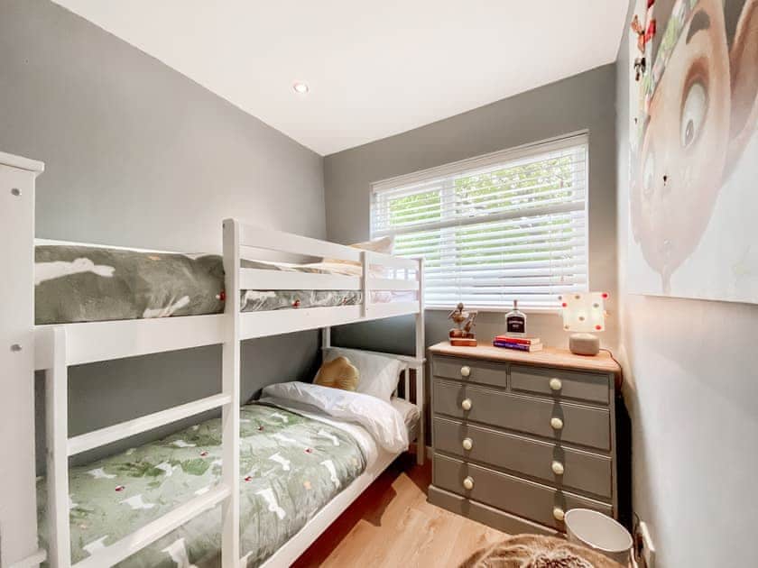 Bunk bedroom | H&H-The Old Chippy, Codford, near Warminster