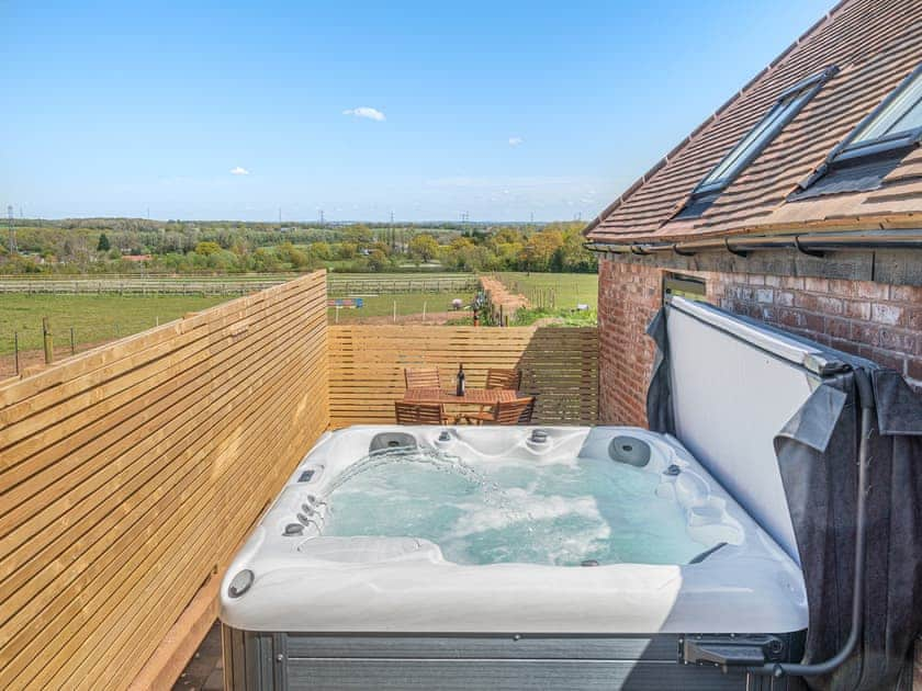 Hot tub | Corley Rocks Barn - Burrow Hill Farm, Corley