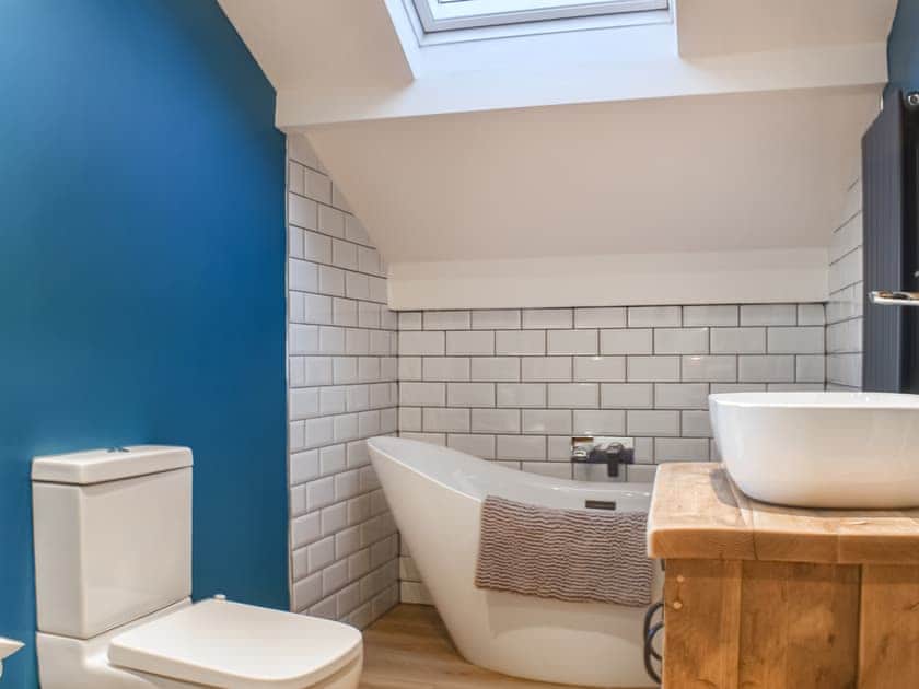 Bathroom | Castlebergh Cottage, Settle