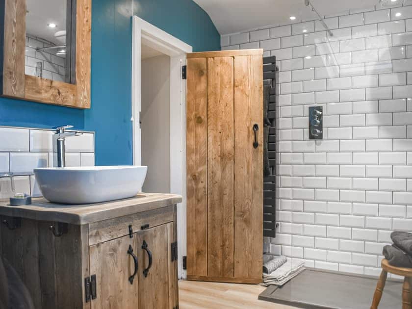 Bathroom | Castlebergh Cottage, Settle