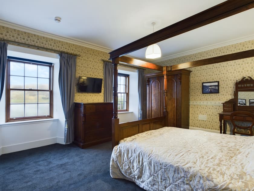 Four Poster bedroom | Voe House, Voe, near Shetland