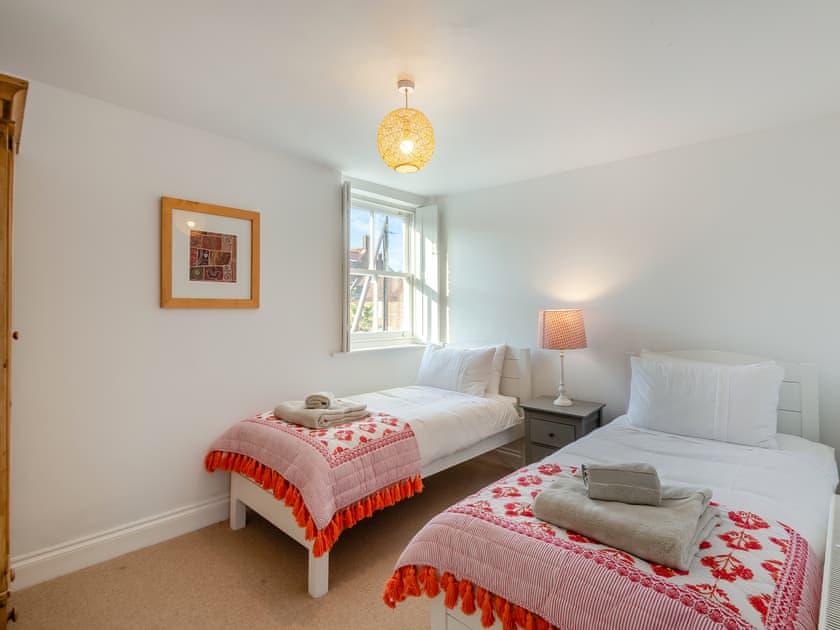 Twin bedroom | Maylie Cottage, East Rudham, near Fakenham
