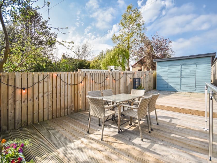 Terrace | Struan Holiday Home, Kilconquhar