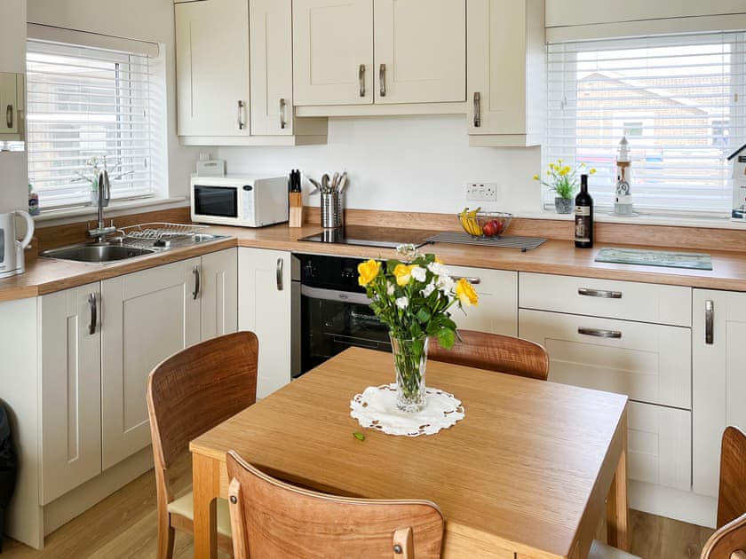 Well equipped kitchen | Dunstanbrough View, Beadnell