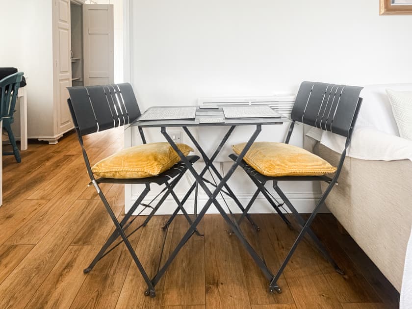 Dining Area | Chi Lowen, Camborne