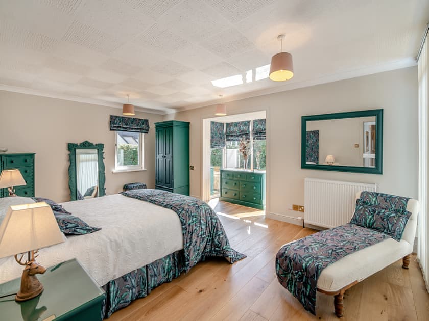 Double bedroom | Tigh Na Beannaich, Powmill, near Dollar