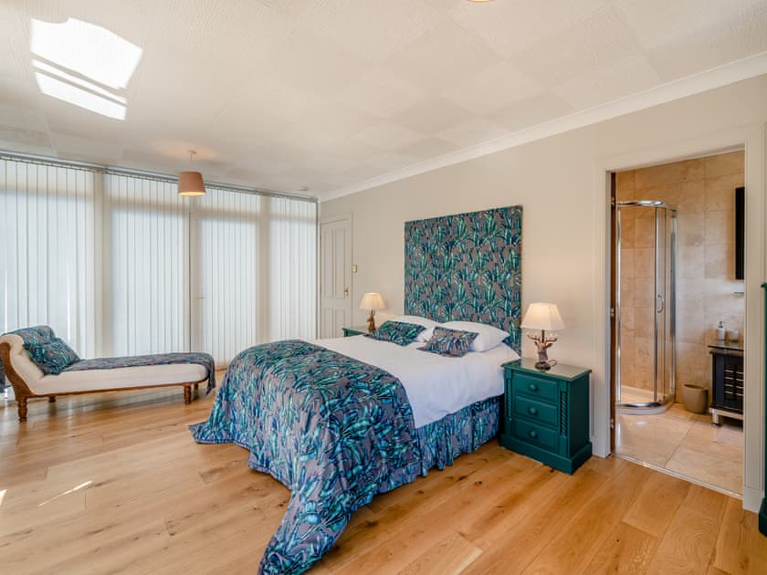 Double bedroom | Tigh Na Beannaich, Powmill, near Dollar