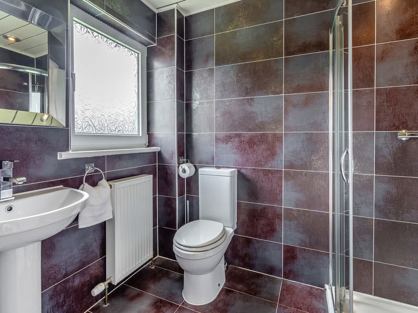 Bathroom | Tigh Na Beannaich, Powmill, near Dollar