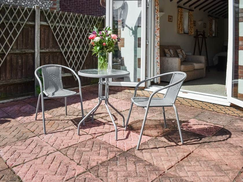 Sitting-out-area | The Piggy House, Sheringham