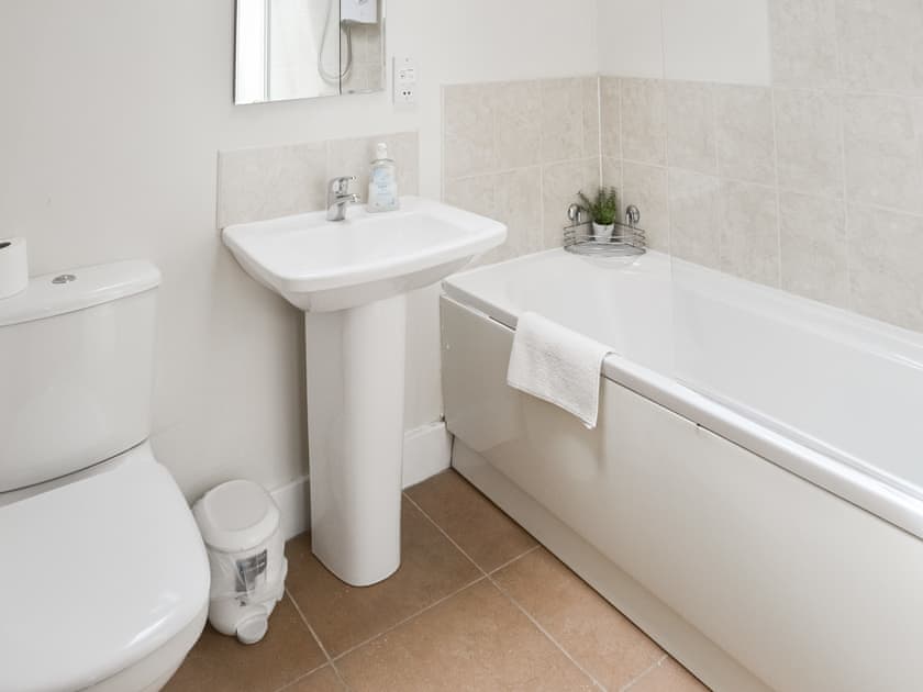 Bathroom | Heron Cottage, Netherton Near Rothbury