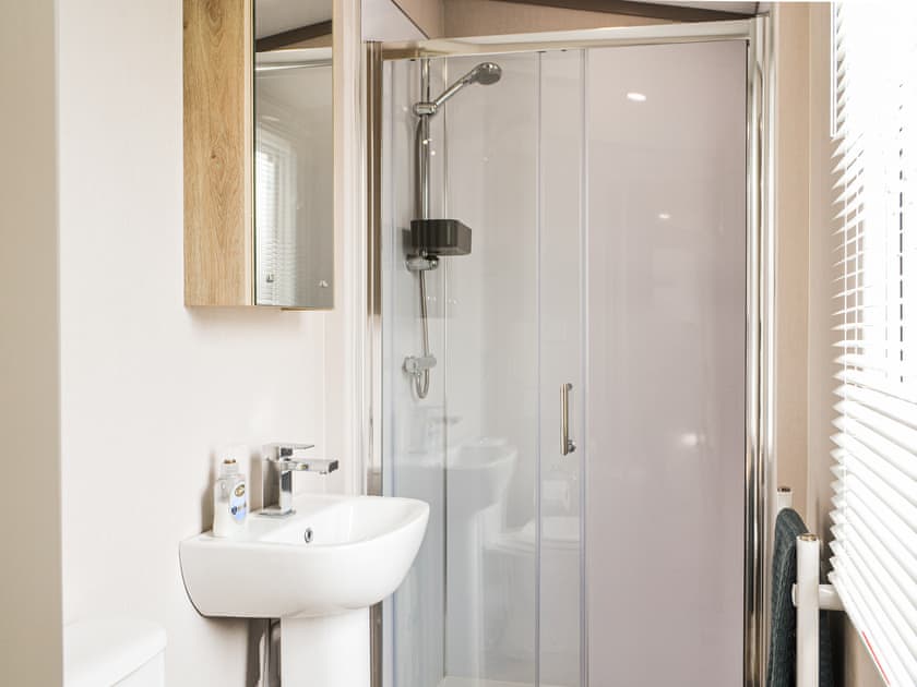 Bathroom | Baywood View, East Heslerton