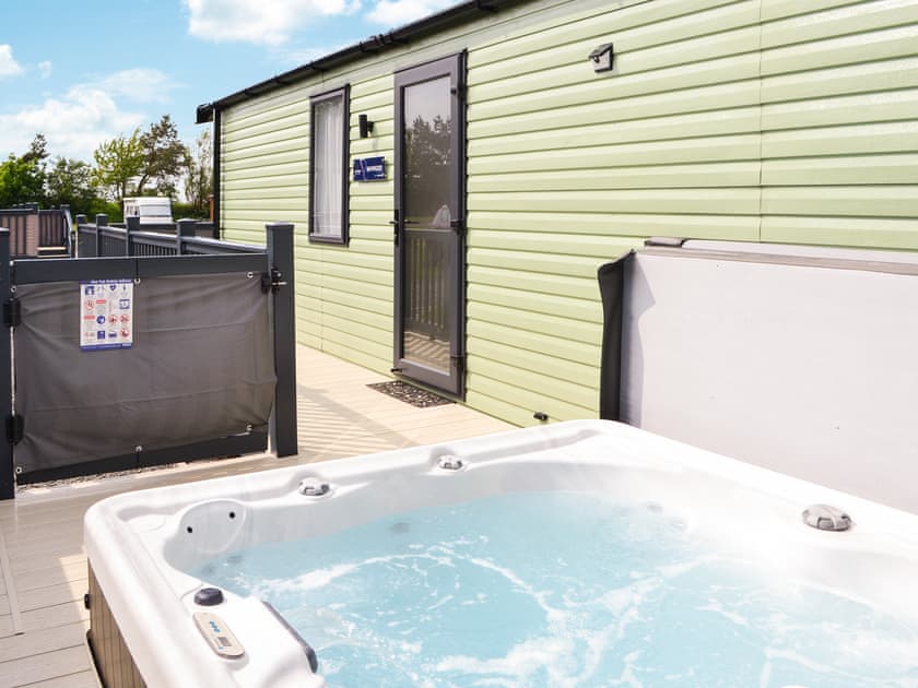 Hot tub | Baywood View, East Heslerton