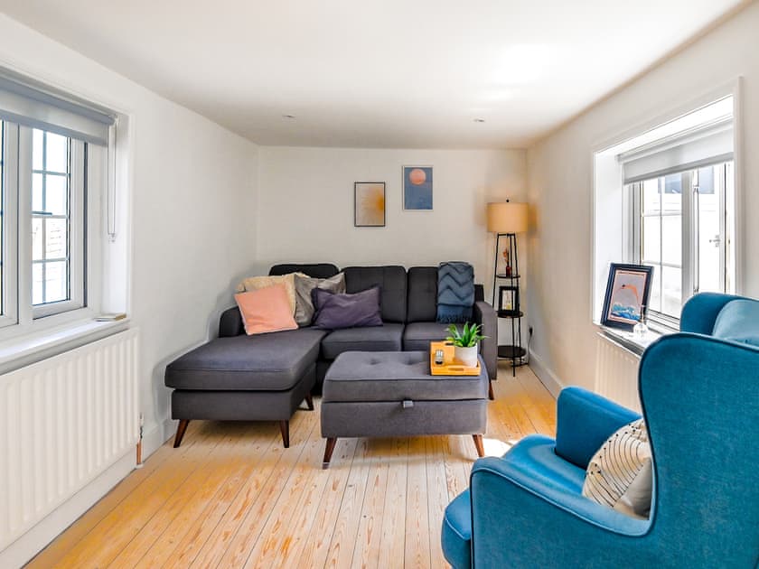 Living area | Milton Cottage, Bognor Regis
