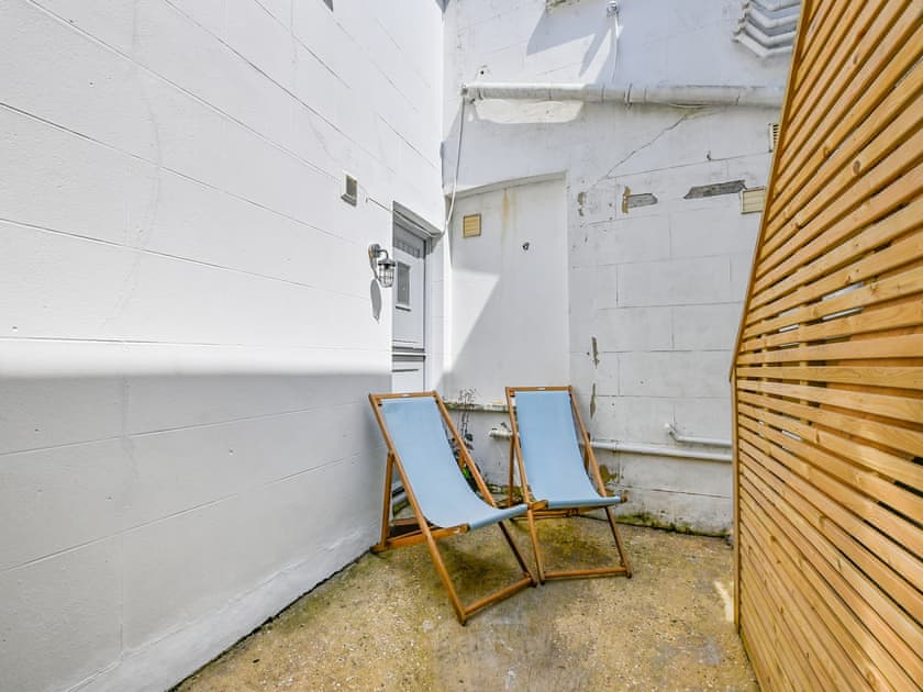 Sitting-out-area | Milton Cottage, Bognor Regis