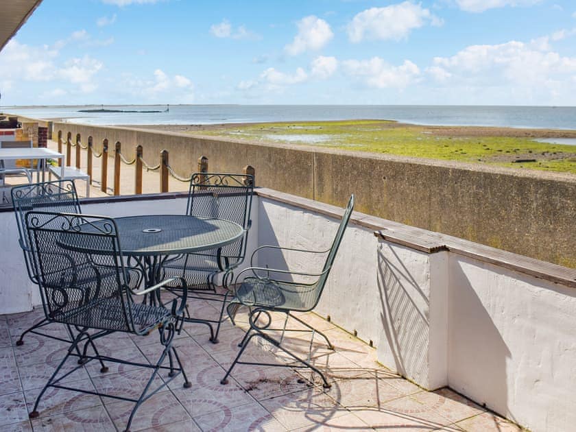 Sitting-out-area | Angie’s Beachside House, Point Clear, near Clacton-on-Sea